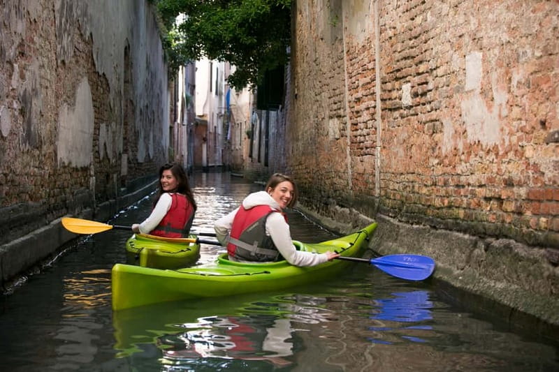Venice: Guided Canal Kayak Tour at Day, Night, or Sunset - Day, sunset, or night: picking the mood that matches your energy
