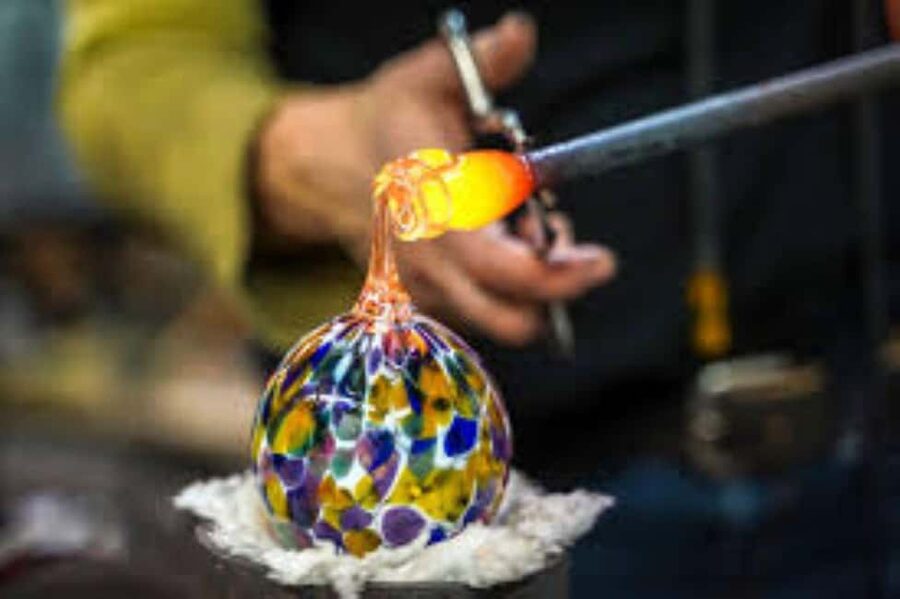 Venice: Murano and Burano Half-Day Lagoon Trip - Who should book this Murano and Burano speedboat tour