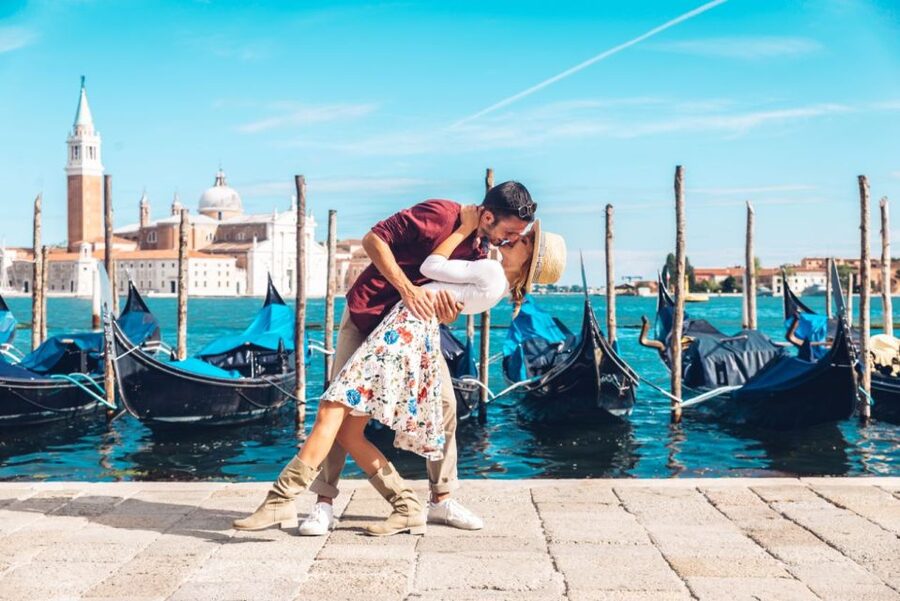 Venice: Photoshoot at Piazza San Marco and the Canals - Piazza San Marco is where pro photos pay off