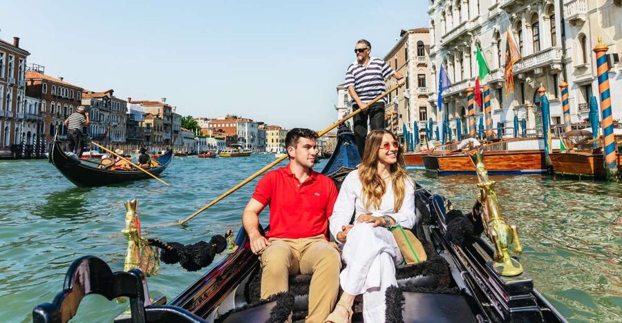 Venice: Private Gondola Ride along Grand Canal - Choosing your dock: Campiello Traghetto or Rio dellOrso