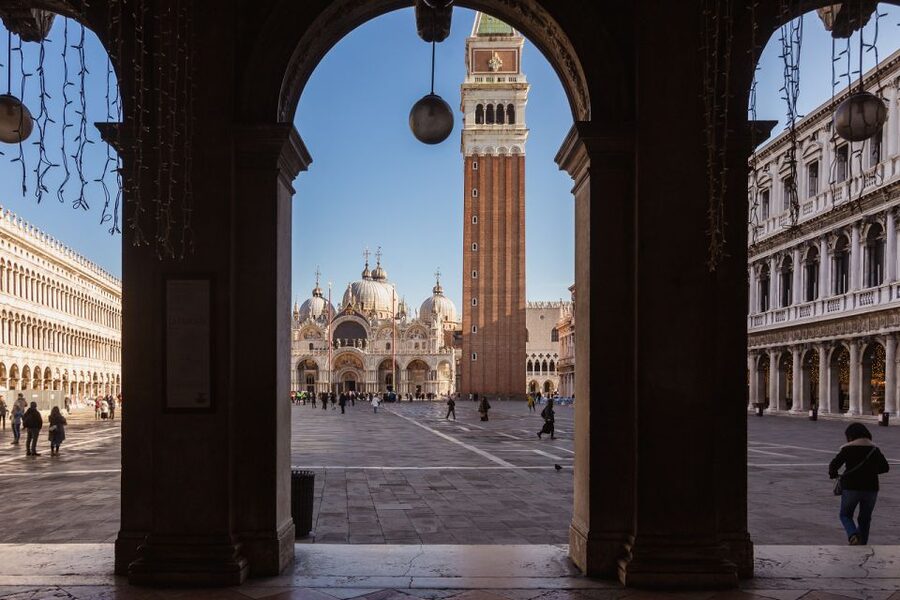 Venice: St Mark's Basilica, Doge Palace, & Bell Tower Option - Price and value: what $100 buys in real time