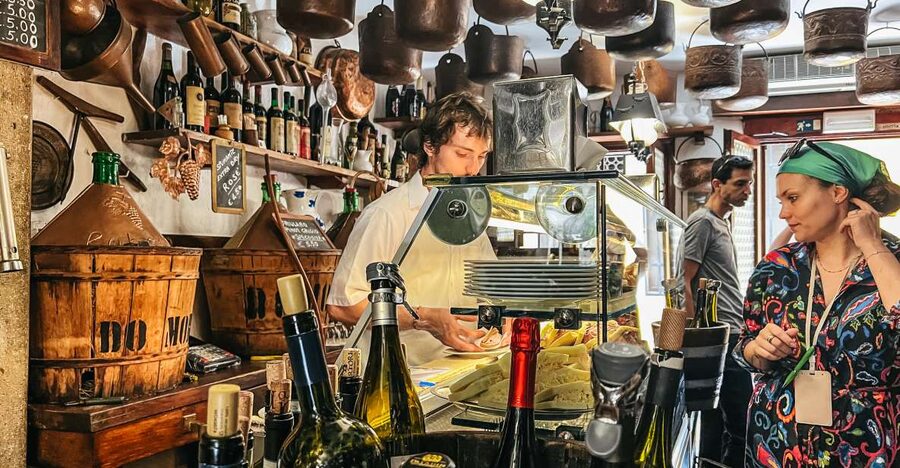 Venice: Street Food Tour with a Local Guide and Tastings - Dietary Limits, Walking Time, and Who This Tour Fits Best