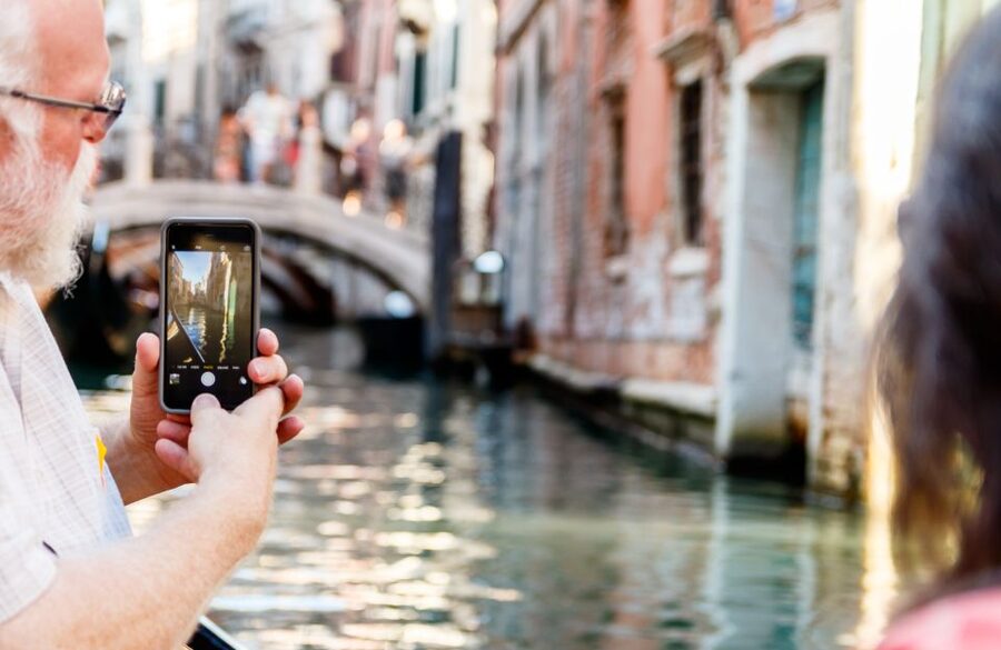 Venice: Traditional Shared Gondola Ride - Photo Planning Tips That Actually Help