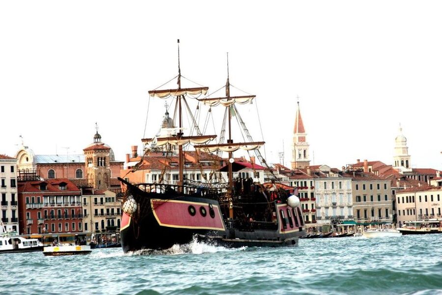 Venice: Venetian Lagoon Tour and Galleon Dinner - Who This Is Best For (And Who Might Want Another Plan)
