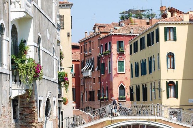 Venice Walking Tour and Gondola Ride - When timing and guide style matter most