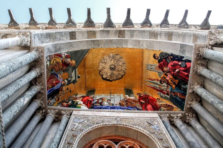 Venice: Walking tour, Doge Palace, & St. Mark's Basilica - Key highlights worth showing up for
