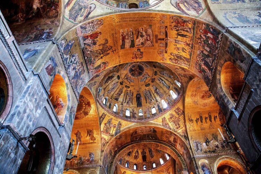 Venice: Walking tour, Doge Palace, & St. Mark's Basilica - Who this tour is best for (and who should choose differently)