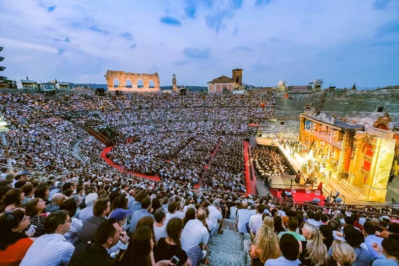 Verona: Arena di Verona Opera Ticket - Your opera night: seating on stone steps and how to stay comfortable