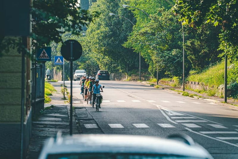 Verona: Classic and Hidden Gems Bike Tour - The Ride Itself: Traffic, Terrain, and Safety on Open Roads