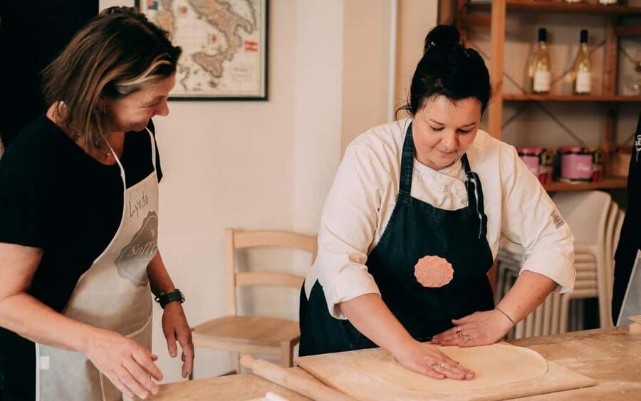 Verona: Hands-on Fresh Pasta and Tiramisù Cooking Class - Verona Fresh Pasta and Tiramisù: Why This 3.5-Hour Format Feels Right