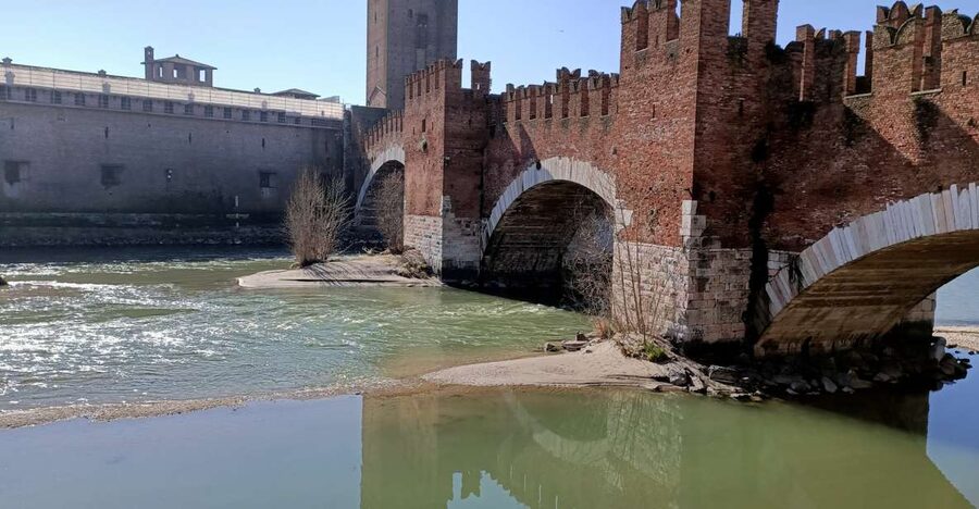 Verona: History and Hidden Gems Guided Walking Tour - Starting at Piazza Bra, where Verona’s layers meet