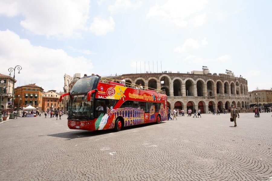 Verona: Hop-on Hop-off Tour 24 or 48-Hour Ticket - Timings, Crowds, and How to Plan Hop-Off Without Regrets